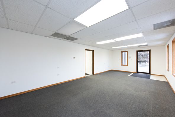3401 16th St, Zion, IL 60099